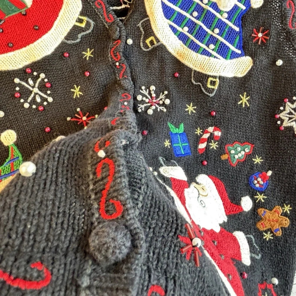 Vintage Christmas Sweater Vest Black M 3D Santas Beaded Embroidered Kitsch